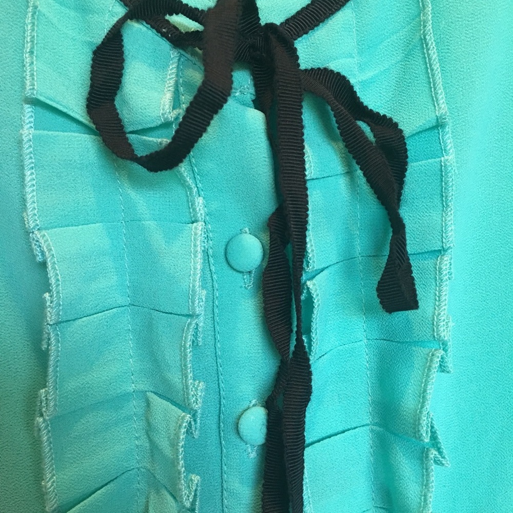Turquoise Frilled Button Top - Picture 4 of 7